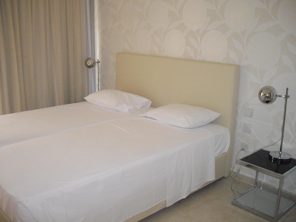 קאקופטריה Crystal Hotel חדר תמונה